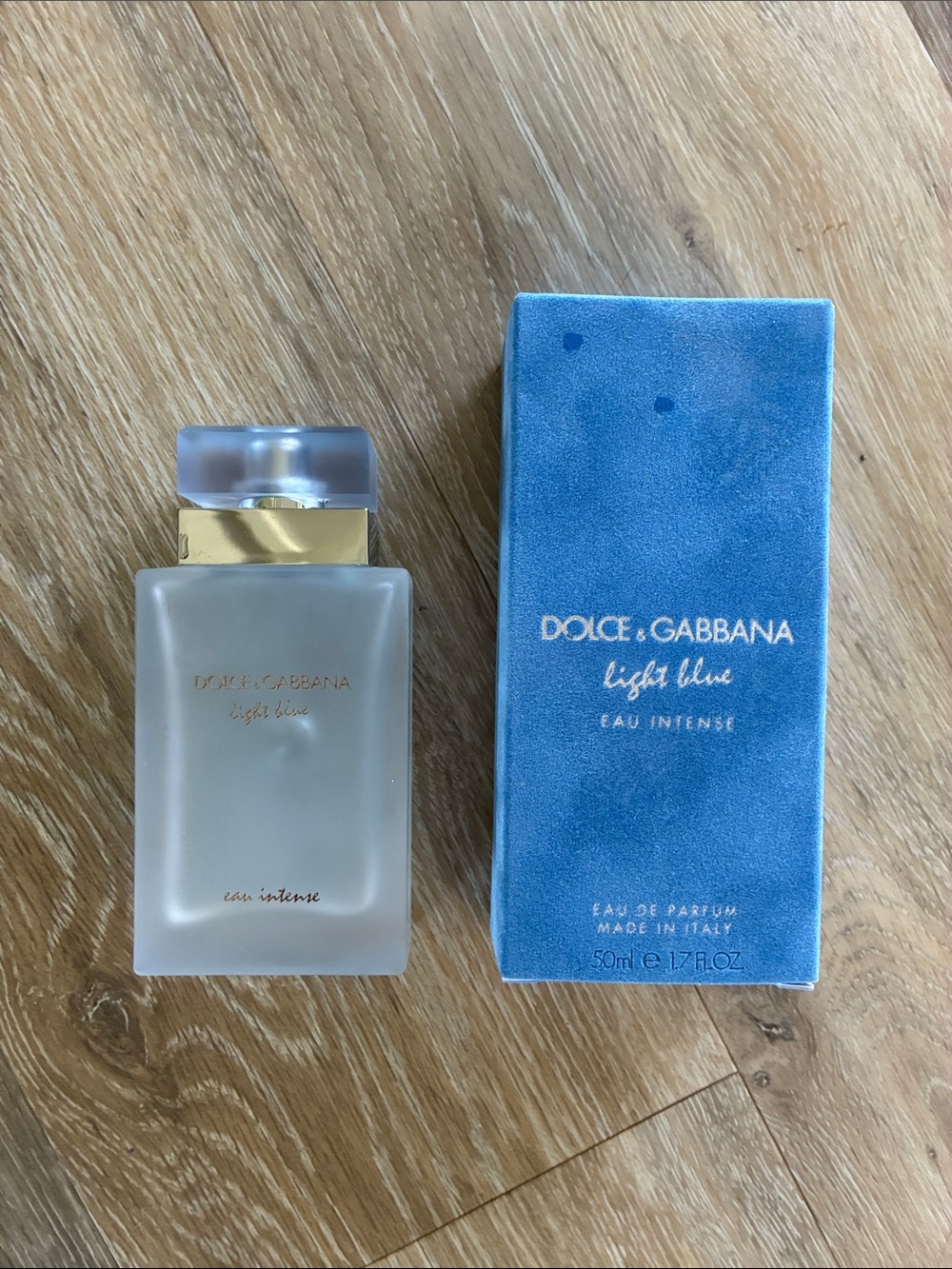 Dolce & Gabbana Light Blue Perfume